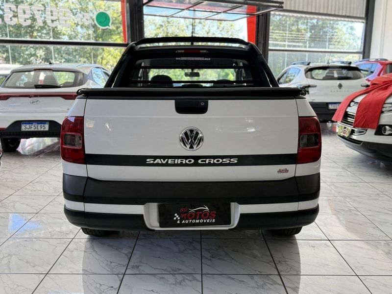 VOLKSWAGEN SAVEIRO CROSS CD 1.6 2015 SÓ MOTOS E AUTOMÓVEIS SANTA CRUZ DO SUL / Carros no Vale