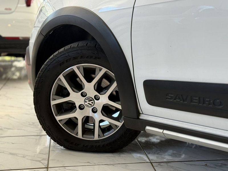 VOLKSWAGEN SAVEIRO CROSS CD 1.6 2015 SÓ MOTOS E AUTOMÓVEIS SANTA CRUZ DO SUL / Carros no Vale