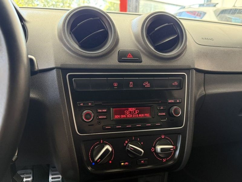 VOLKSWAGEN SAVEIRO CROSS CD 1.6 2015 SÓ MOTOS E AUTOMÓVEIS SANTA CRUZ DO SUL / Carros no Vale