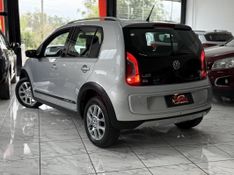 VOLKSWAGEN UP! CROSS 1.0 TSI 2017 SÓ MOTOS E AUTOMÓVEIS SANTA CRUZ DO SUL / Carros no Vale
