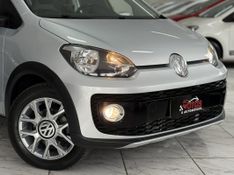 VOLKSWAGEN UP! CROSS 1.0 TSI 2017 SÓ MOTOS E AUTOMÓVEIS SANTA CRUZ DO SUL / Carros no Vale