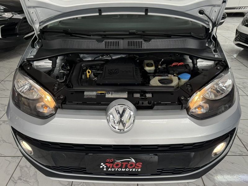 VOLKSWAGEN UP! CROSS 1.0 TSI 2017 SÓ MOTOS E AUTOMÓVEIS SANTA CRUZ DO SUL / Carros no Vale VOLKSWAGEN UP! CROSS 1.0 TSI 2017 SÓ MOTOS E AUTOMÓVEIS SANTA CRUZ DO SUL / Carros no Vale