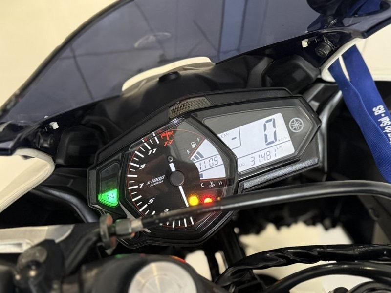 Yamaha YZF R3 321 ABS 2018 SÓ MOTOS E AUTOMÓVEIS SANTA CRUZ DO SUL / Carros no Vale