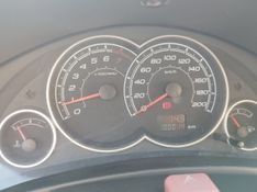 Chevrolet CELTA LT 1.0 2015 GRASSI VEÍCULOS LAJEADO / Carros no Vale