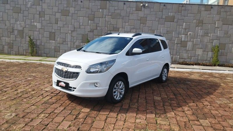 Chevrolet SPIN LTZ 1.8 2018 GRASSI VEÍCULOS LAJEADO / Carros no Vale