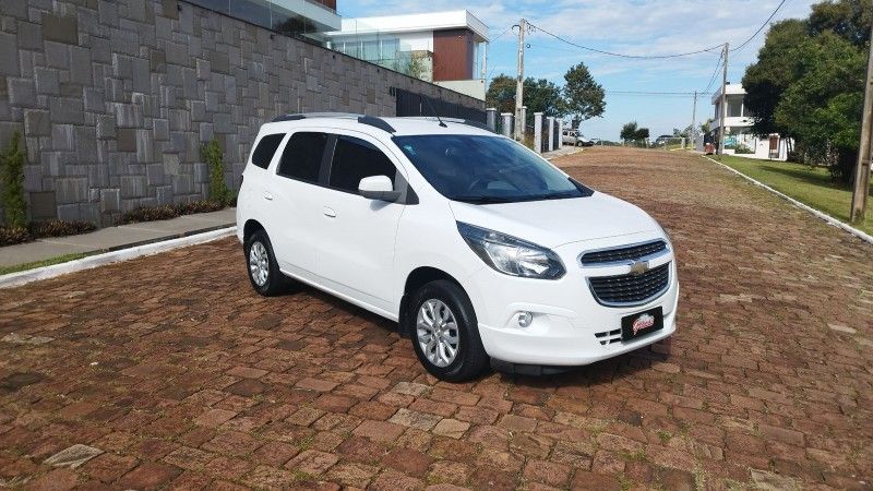 Chevrolet SPIN LTZ 1.8 2018 GRASSI VEÍCULOS LAJEADO / Carros no Vale