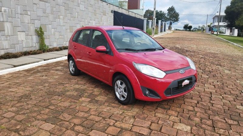 Ford FIESTA SE 1.0 2014 GRASSI VEÍCULOS LAJEADO / Carros no Vale