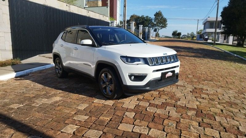 Jeep COMPASS LONGITUDE 2.0 2018 GRASSI VEÍCULOS LAJEADO / Carros no Vale