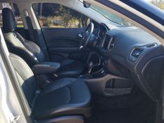 Jeep COMPASS LONGITUDE 2.0 2018 GRASSI VEÍCULOS LAJEADO / Carros no Vale