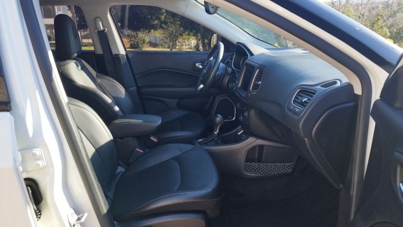 Jeep COMPASS LONGITUDE 2.0 2018 GRASSI VEÍCULOS LAJEADO / Carros no Vale