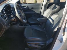 Jeep COMPASS LONGITUDE 2.0 2018 GRASSI VEÍCULOS LAJEADO / Carros no Vale