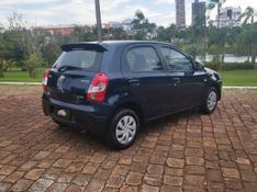 Toyota ETIOS XS 1.5 2016 GRASSI VEÍCULOS LAJEADO / Carros no Vale