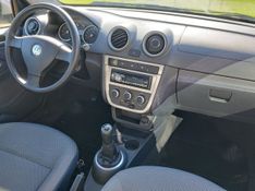 Volkswagen VOYAGE TREND 1.6 2012 GRASSI VEÍCULOS LAJEADO / Carros no Vale