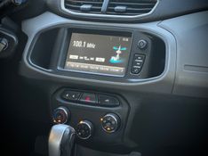 Chevrolet ONIX LT 1.4 2018 NEUMANN VEÍCULOS ARROIO DO MEIO / Carros no Vale