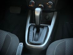 Chevrolet ONIX LT 1.4 2018 NEUMANN VEÍCULOS ARROIO DO MEIO / Carros no Vale