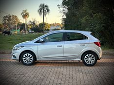 Chevrolet ONIX LT 1.4 2018 NEUMANN VEÍCULOS ARROIO DO MEIO / Carros no Vale