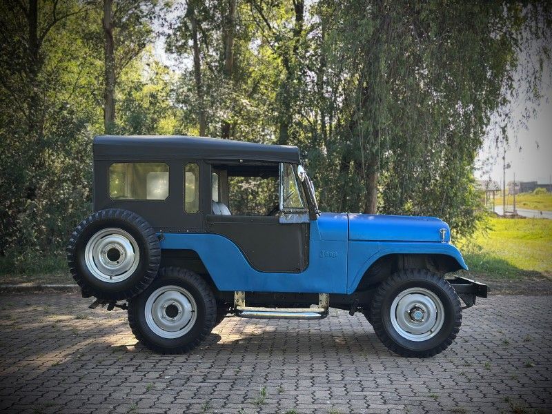 Ford JEEP WILLYS 1978 NEUMANN VEÍCULOS ARROIO DO MEIO / Carros no Vale