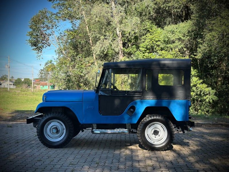Ford JEEP WILLYS 1978 NEUMANN VEÍCULOS ARROIO DO MEIO / Carros no Vale
