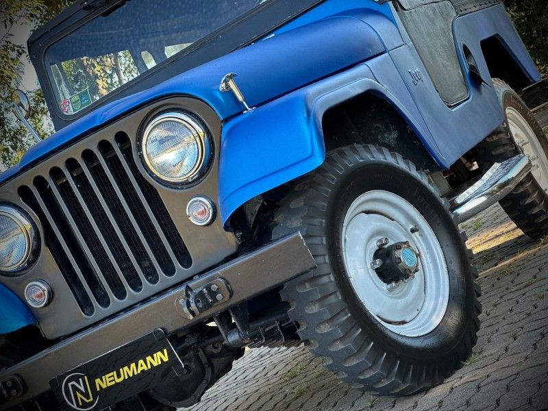 Ford JEEP WILLYS 1978 NEUMANN VEÍCULOS ARROIO DO MEIO / Carros no Vale