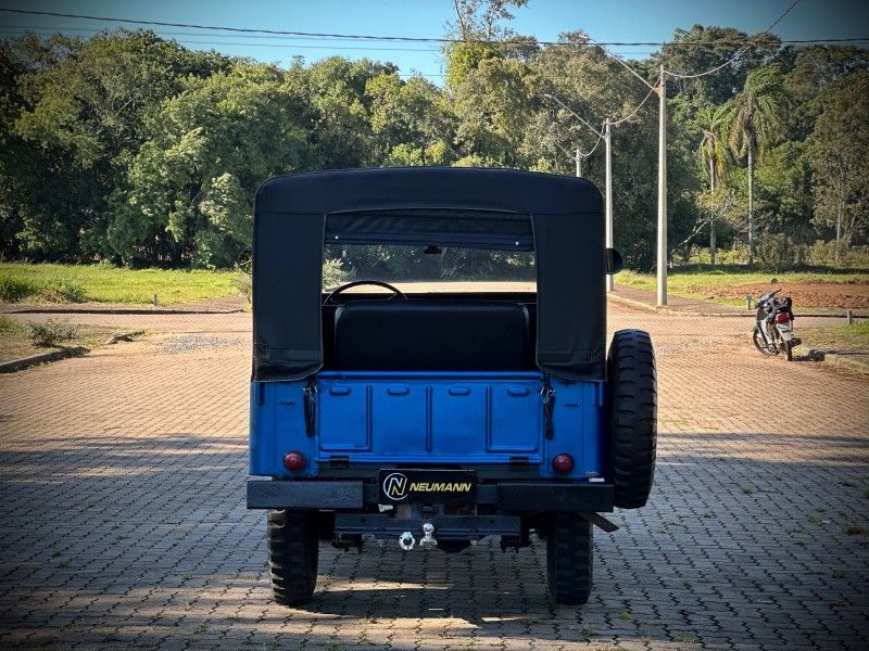 Ford JEEP WILLYS 1978 NEUMANN VEÍCULOS ARROIO DO MEIO / Carros no Vale