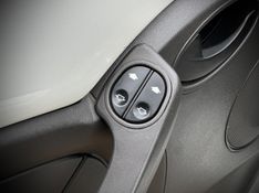 Ford KA 1.0 2011 NEUMANN VEÍCULOS ARROIO DO MEIO / Carros no Vale