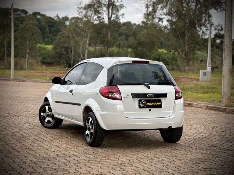 Ford KA 1.0 2011 NEUMANN VEÍCULOS ARROIO DO MEIO / Carros no Vale