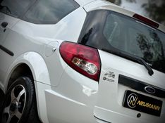 Ford KA 1.0 2011 NEUMANN VEÍCULOS ARROIO DO MEIO / Carros no Vale