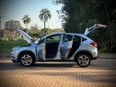 Honda HR-V LX CVT 1.8 2018 NEUMANN VEÍCULOS ARROIO DO MEIO / Carros no Vale
