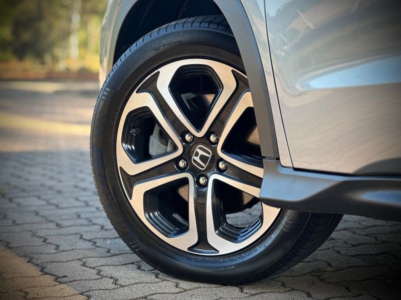 Honda HR-V LX CVT 1.8 2018 NEUMANN VEÍCULOS ARROIO DO MEIO / Carros no Vale