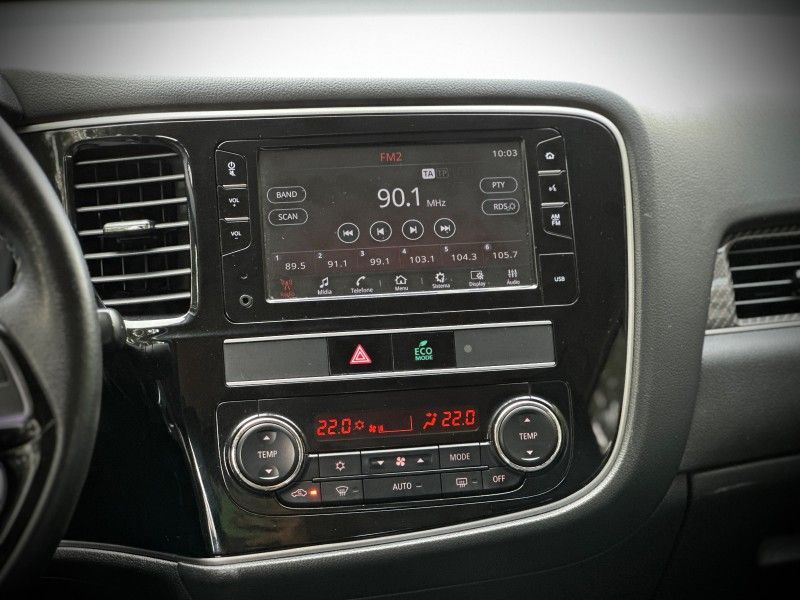 Mitsubishi OUTLANDER HPE 2.0 CVT 2019 NEUMANN VEÍCULOS ARROIO DO MEIO / Carros no Vale