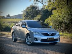 Toyota COROLLA GLi 1.8 2012 NEUMANN VEÍCULOS ARROIO DO MEIO / Carros no Vale