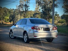 Toyota COROLLA GLi 1.8 2012 NEUMANN VEÍCULOS ARROIO DO MEIO / Carros no Vale