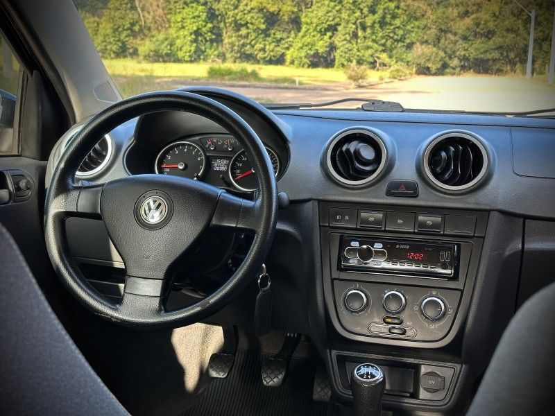 Volkswagen GOL POWER 1.6 2010 NEUMANN VEÍCULOS ARROIO DO MEIO / Carros no Vale Volkswagen GOL POWER 1.6 2010 NEUMANN VEÍCULOS ARROIO DO MEIO / Carros no Vale