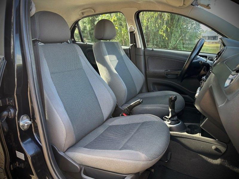 Volkswagen GOL POWER 1.6 2010 NEUMANN VEÍCULOS ARROIO DO MEIO / Carros no Vale Volkswagen GOL POWER 1.6 2010 NEUMANN VEÍCULOS ARROIO DO MEIO / Carros no Vale