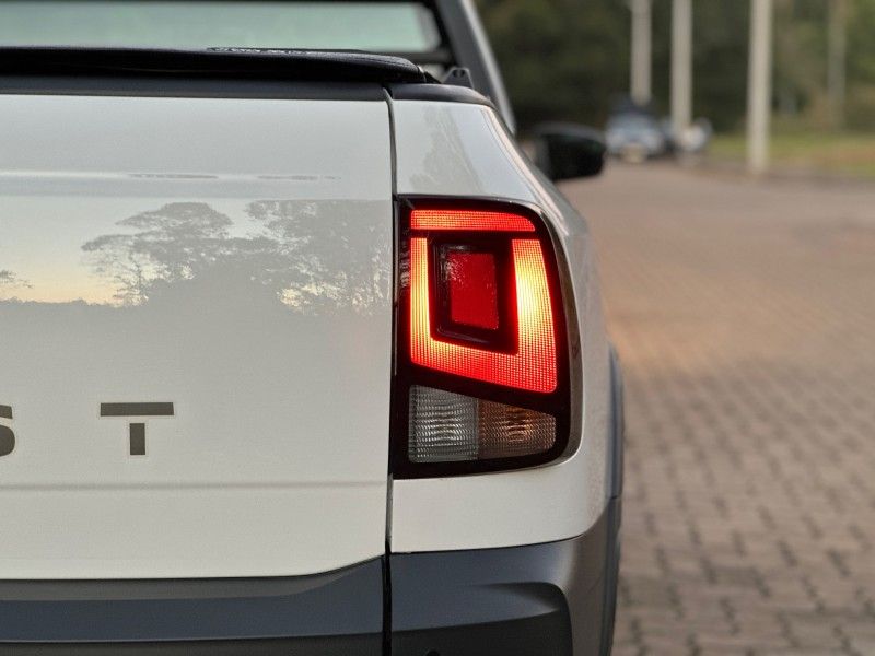 Volkswagen SAVEIRO ROBUST 1.6 2026 NEUMANN VEÍCULOS ARROIO DO MEIO / Carros no Vale Volkswagen SAVEIRO ROBUST 1.6 2026 NEUMANN VEÍCULOS ARROIO DO MEIO / Carros no Vale