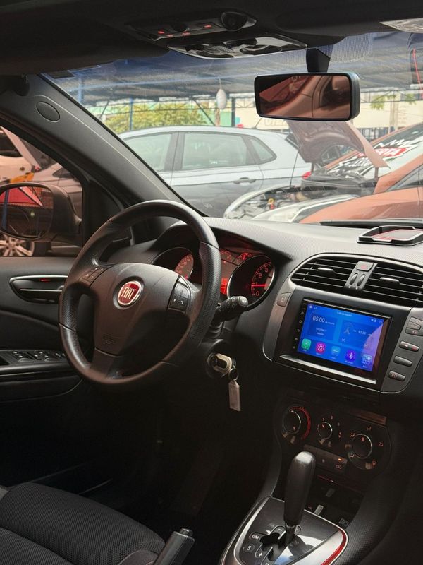 Fiat BRAVO SPORTING 1.8 2014 FERREIRA VEÍCULOS VENÂNCIO AIRES / Carros no Vale