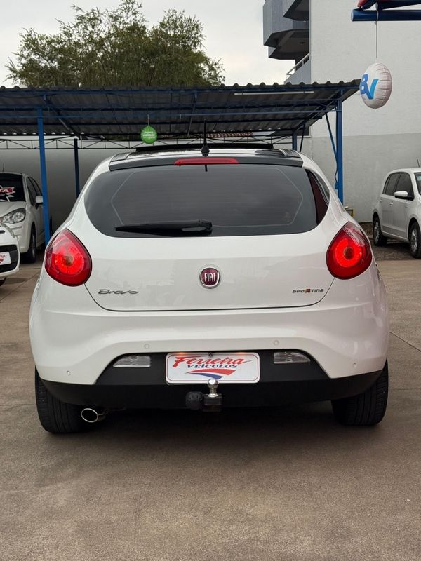 Fiat BRAVO SPORTING 1.8 2014 FERREIRA VEÍCULOS VENÂNCIO AIRES / Carros no Vale