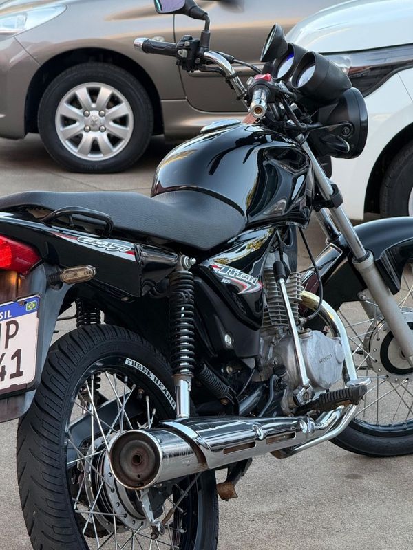 Honda Motos CG 150 TITAN KS 2007 FERREIRA VEÍCULOS VENÂNCIO AIRES / Carros no Vale