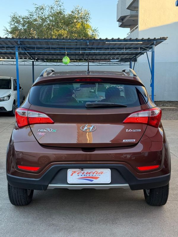 Hyundai HB20X STYLE 1.6 2014 FERREIRA VEÍCULOS VENÂNCIO AIRES / Carros no Vale