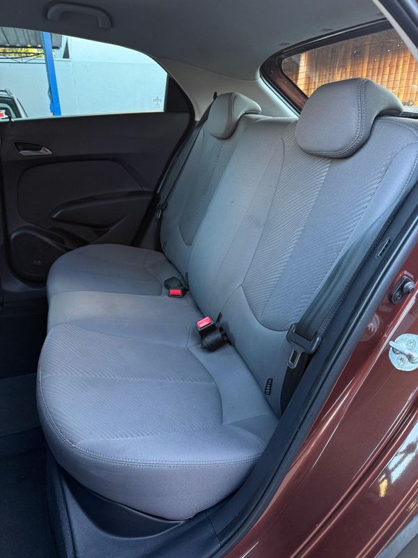 Hyundai HB20X STYLE 1.6 2014 FERREIRA VEÍCULOS VENÂNCIO AIRES / Carros no Vale
