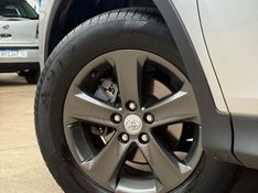 Toyota RAV-4 2.0 2017 FERREIRA VEÍCULOS VENÂNCIO AIRES / Carros no Vale