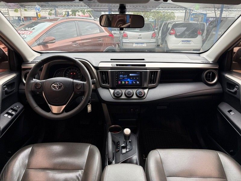 Toyota RAV-4 2.0 2017 FERREIRA VEÍCULOS VENÂNCIO AIRES / Carros no Vale