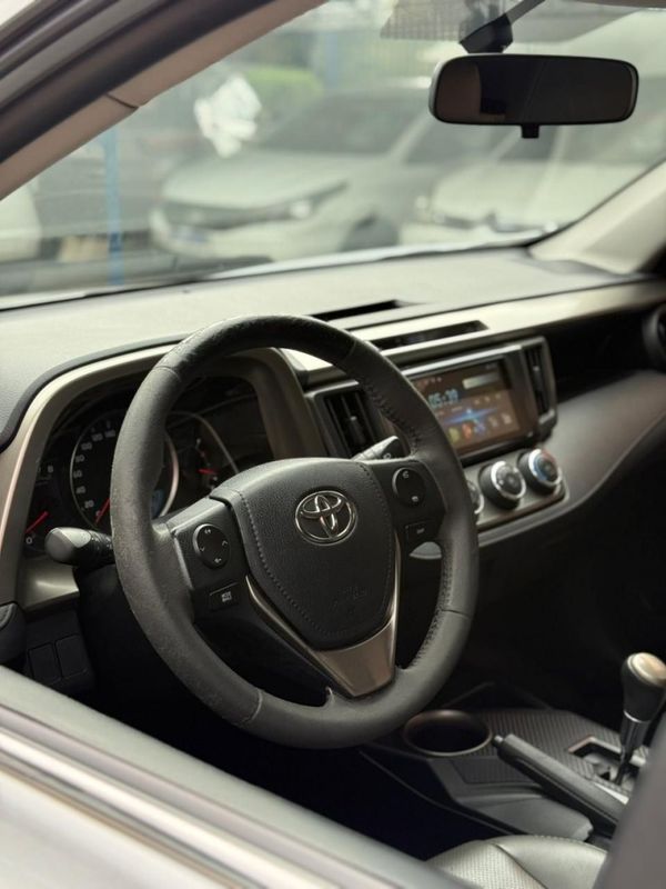 Toyota RAV-4 2.0 2017 FERREIRA VEÍCULOS VENÂNCIO AIRES / Carros no Vale