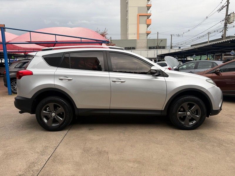 Toyota RAV-4 2.0 2017 FERREIRA VEÍCULOS VENÂNCIO AIRES / Carros no Vale