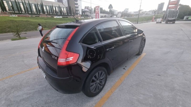 CITROËN C4 2.0 EXCLUSIVE 16V 2010/2011 HUBNER MULTIMARCAS FARROUPILHA / Carros no Vale CITROËN C4 2.0 EXCLUSIVE 16V 2010/2011 HUBNER MULTIMARCAS FARROUPILHA / Carros no Vale