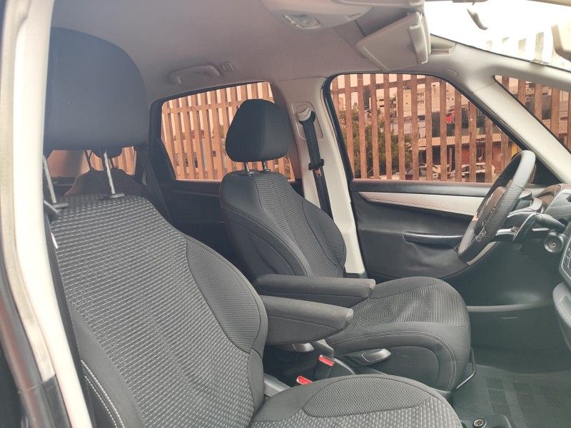 CITROËN C4 PICASSO 2.0 16V 2011/2011 HUBNER MULTIMARCAS FARROUPILHA / Carros no Vale CITROËN C4 PICASSO 2.0 16V 2011/2011 HUBNER MULTIMARCAS FARROUPILHA / Carros no Vale