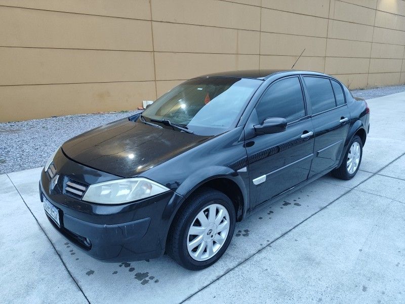 RENAULT MÉGANE 1.6 EXPRESSION 16V 2010/2011 HUBNER MULTIMARCAS FARROUPILHA / Carros no Vale RENAULT MÉGANE 1.6 EXPRESSION 16V 2010/2011 HUBNER MULTIMARCAS FARROUPILHA / Carros no Vale