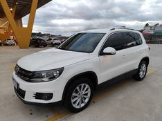 VOLKSWAGEN TIGUAN 2.0 TSI 16V TURBO TIPTRONIC 2012/2013 HUBNER MULTIMARCAS FARROUPILHA / Carros no Vale