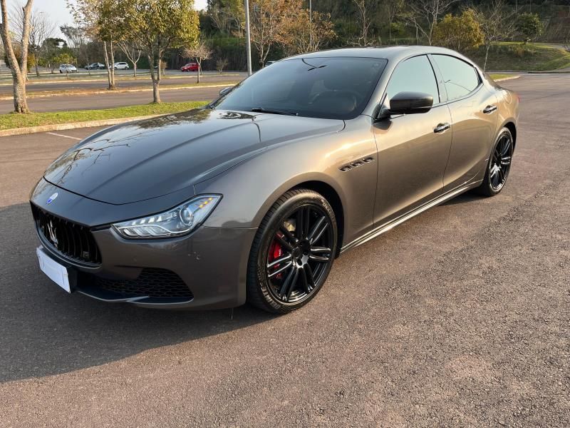MASERATI GHIBLI 3.0 V6 TURBO GASOLINA AUTOMÁTICO 2017/2017 FÁBIO BERNARDES PORTO ALEGRE / Carros no Vale MASERATI GHIBLI 3.0 V6 TURBO GASOLINA AUTOMÁTICO 2017/2017 FÁBIO BERNARDES PORTO ALEGRE / Carros no Vale