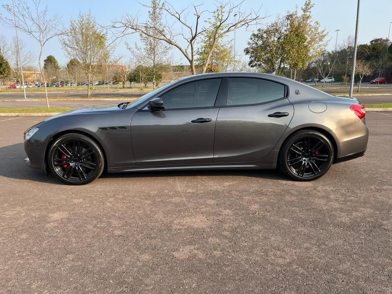 MASERATI GHIBLI 3.0 V6 TURBO GASOLINA AUTOMÁTICO 2017/2017 FÁBIO BERNARDES PORTO ALEGRE / Carros no Vale MASERATI GHIBLI 3.0 V6 TURBO GASOLINA AUTOMÁTICO 2017/2017 FÁBIO BERNARDES PORTO ALEGRE / Carros no Vale